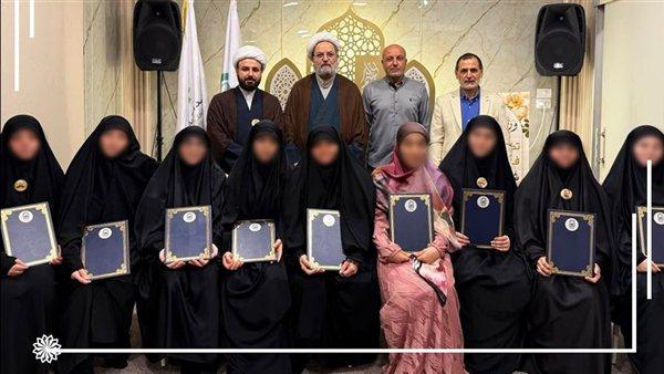 تكريم مدرٌسات في معهد الصادق الأمين في صيدا