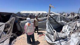 Striscia di Gaza: Nrc, quasi un milione di sfollati in tende tra caldo estivo e carenza di aiuti