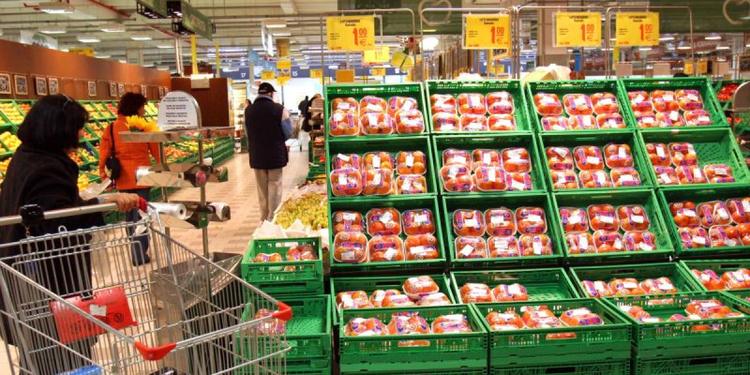 Redditi deboli, consumi in picchiata. Il mese dei calabresi dura... 15 giorni