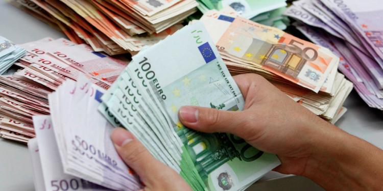 Inps, la proposta di Fava per i nuovi nati: «1.000 euro all’anno dallo Stato». Ecco come funziona il "salvadanaio previdenziale"