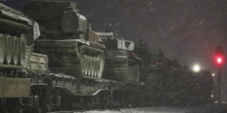 L'allarme lanciato da Tusk: "La Russia prepara l'escalation militare. Mosca vuole allargare il conflitto"