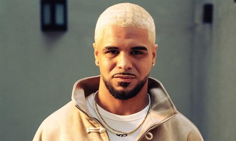 Maui revisita o repertório de Belo no universo do R&B, com feats com Melly,  KBrum e Afrekassia, no álbum 'R&Belo'