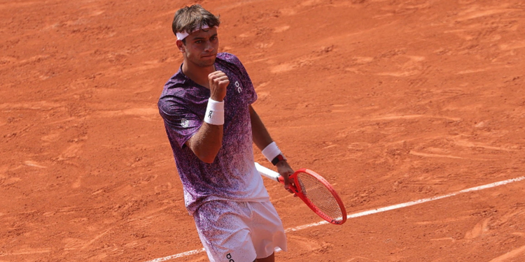 Roland Garros, l'Italia orfana di Sinner e Musetti è ancora viva! Cobolli batte Tien e vola agli ottavi