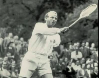 Cambia il regolamento di Wimbledon: il tennista che gioca con un braccio solo