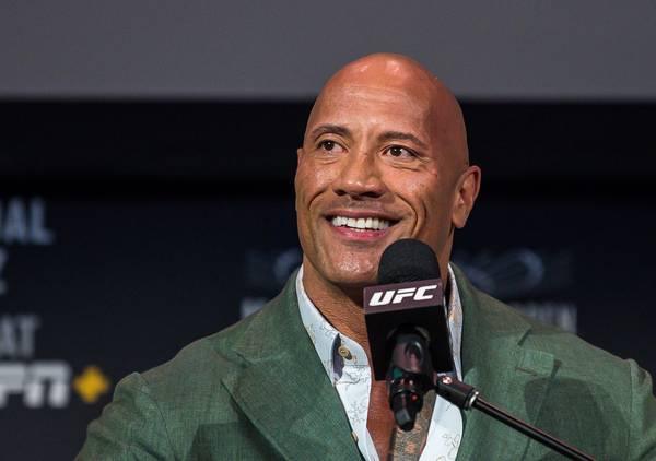 The Rock inicia treinos de MMA para interpretar bicampeão do UFC em filme