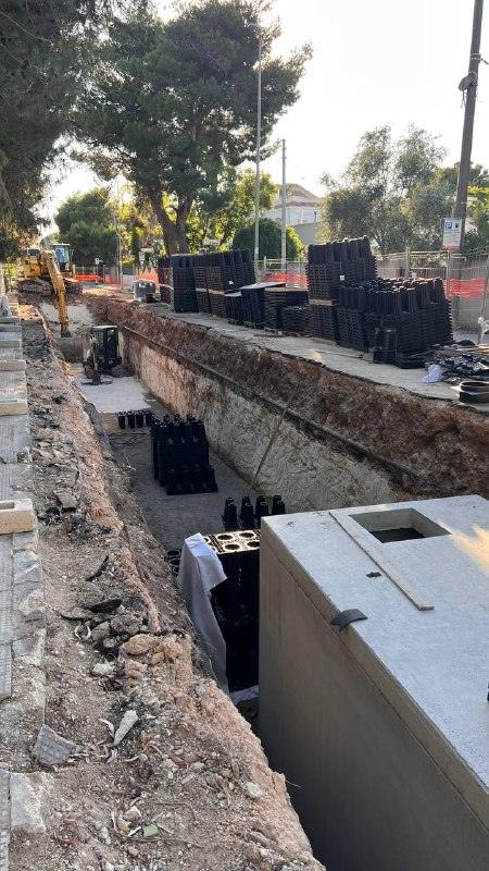Cari Amici, per molti anni le strade di Campomarino hanno subito allagamenti che hanno compromesso la viabilità e causat...