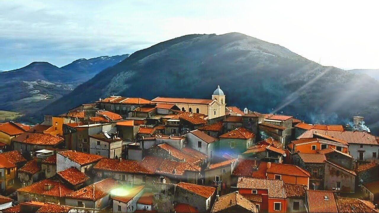 Sanza celebra la cultura: al via il Maggio dei libri con due autori d’eccezione