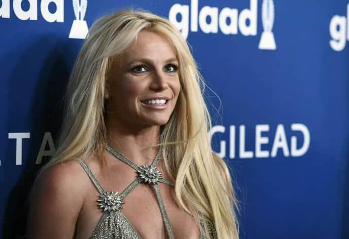 ¡Britney Spears: Fortuna millonaria y batallas legales explosivas! ¿Qué secretos revela su nuevo libro?