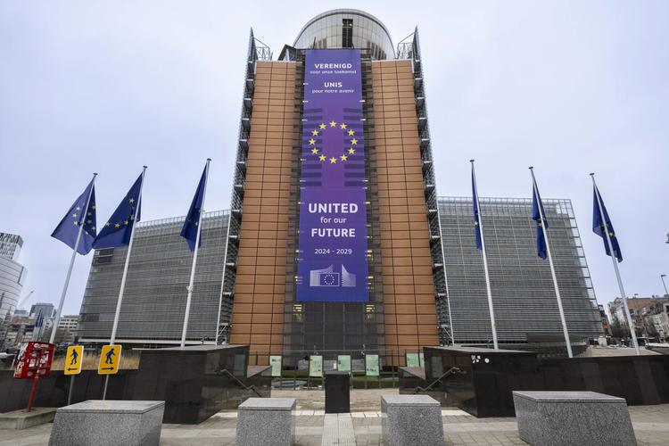 Bürger sollen mitreden, sagt die Europäische Kommission. Foto: (Berlaymont) EU, Lukasz Kobus