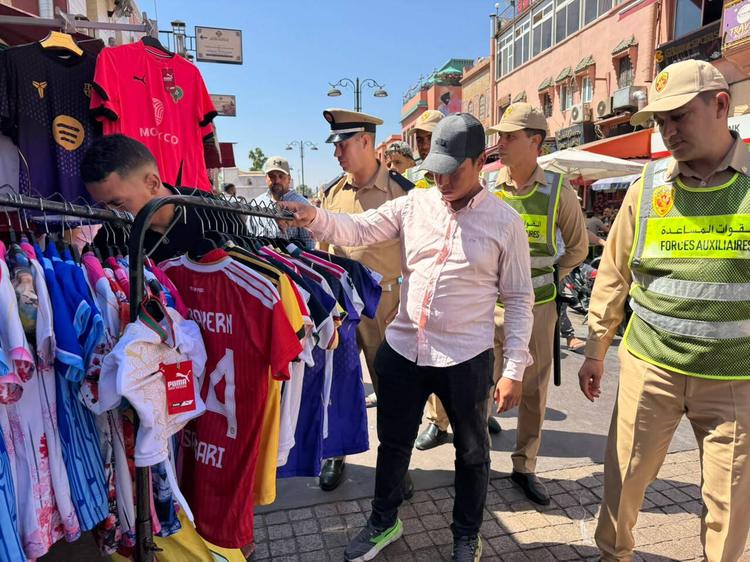السلطة المحلية بالملحقة الإدارية الباهية تشن حملة لتحرير الملك العمومي + صور