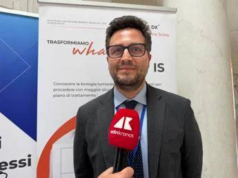 Tumori, oncologo Giuliano: "Con test genomici -40% chemioterapia in cancro al seno"