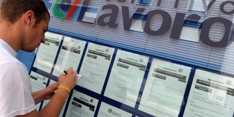 Dl Lavoro, incentivi a chi eroga "salario giusto"