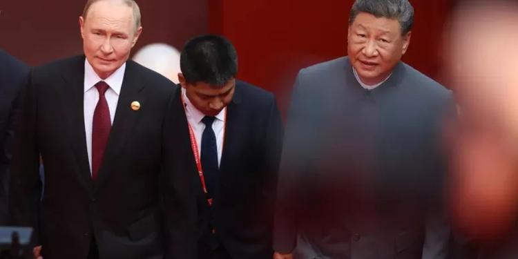 Lo zar verso Pechino, "Alleanza Russia-Cina per la pace'. Xi a Trump, Putin potrebbe pentirsi della guerra