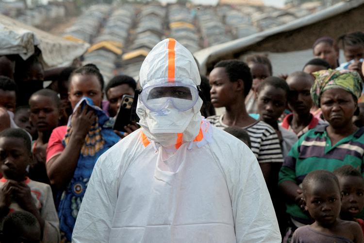 Pacientes com Ebola e médicos fogem de hospital após ataque de multidão enfurecida na Rep. do Congo