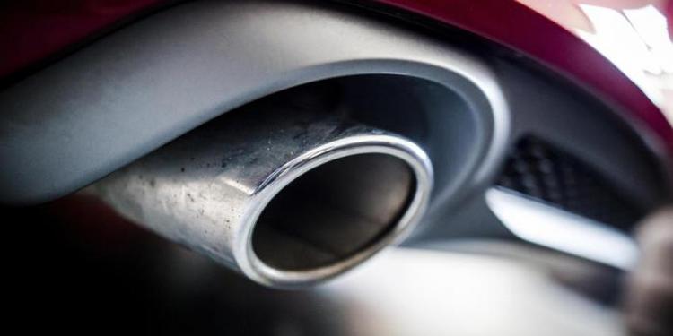 Salvini, "Nel prossimo Cdm altro rinvio allo stop delle auto diesel Euro 5. L'ideologia pseudo-green di Bruxelles sta facendo danni"