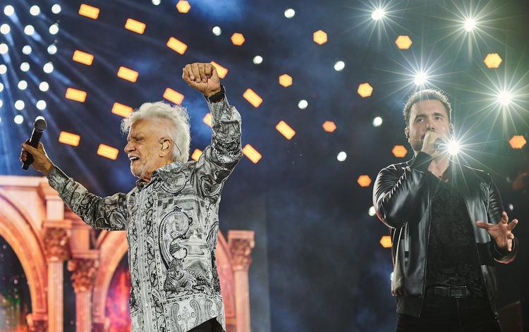 Matogrosso & Mathias cantam 50 anos de hits que passeiam pela história do sertanejo romântico