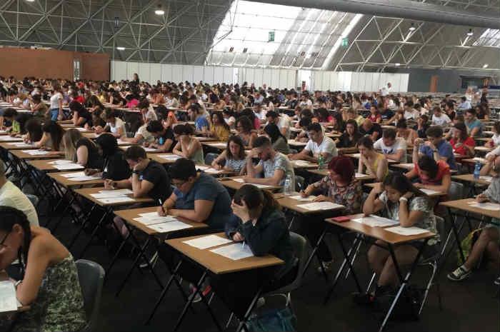 Concorso infermieri a Genova, i vincitori chiedono chiarezza sulle destinazioni