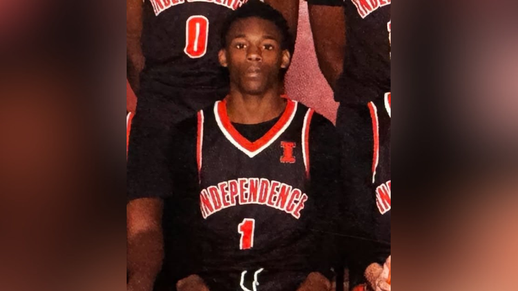 Mississippi high school mourning the shooting death of student-athlete