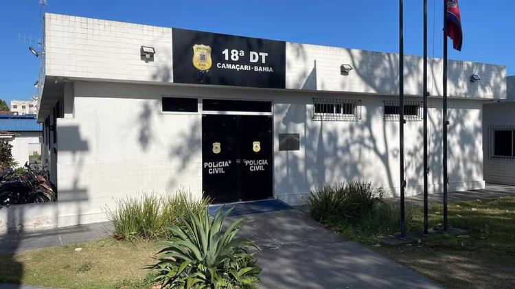 Homem morre após ser atingido por garrafa durante discussão em Camaçari