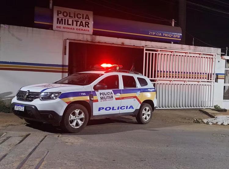 Foragido da Justiça é capturado em cima do telhado de casa em Corinto