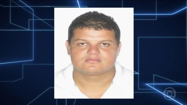 Etiqueta de dinheiro, bilhete e foto de carro: autor de homicídio no Maranhão entregou à PF supostas provas contra políticos