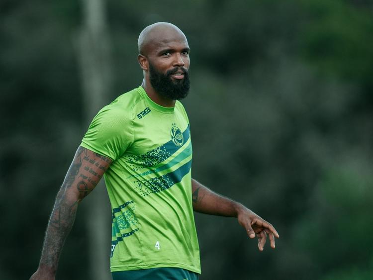 Com retorno de zagueiros, Juventude inicia preparação para duelo contra o Sport