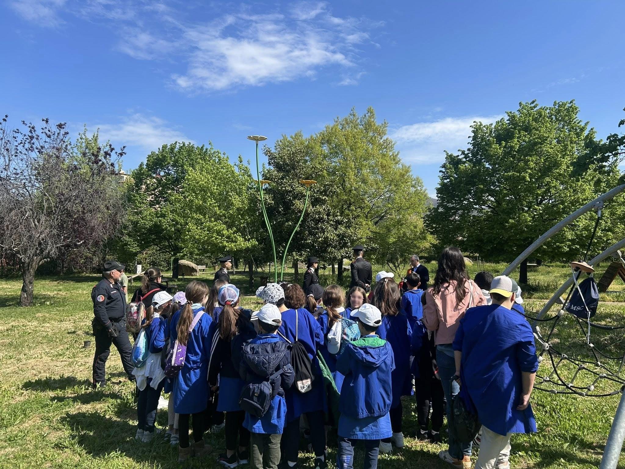 Vallo della Lucania: i bambini della Scuola Pinto diventano custodi del verde al Parco Stella del Mattino