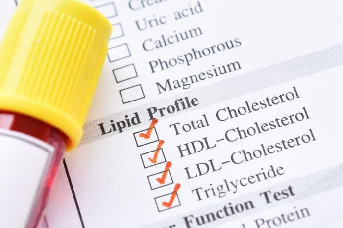 Colesterolo LDL, nelle donne terapie anti-PCSK9 meno efficaci nonostante una maggiore aderenza