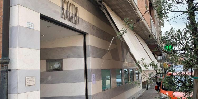 Riapre la gioielleria di Roggero, la moglie: "Spero che molto presto possa venire qui"