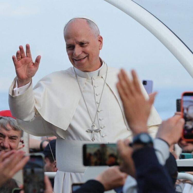 Il Papa ad Acerra nel cuore della "Terra dei fuochi"
