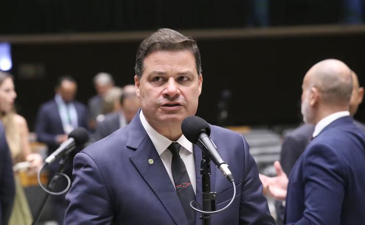 Eleições 2026 no PR: Sandro Alex propõe criação de Secretaria de Energia