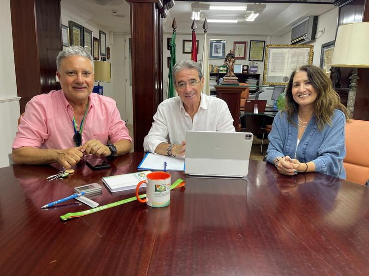 El Distrito Bahía de Cádiz-La Janda avanza en la excelencia en cuidados con la implantación de las Guías RNAO