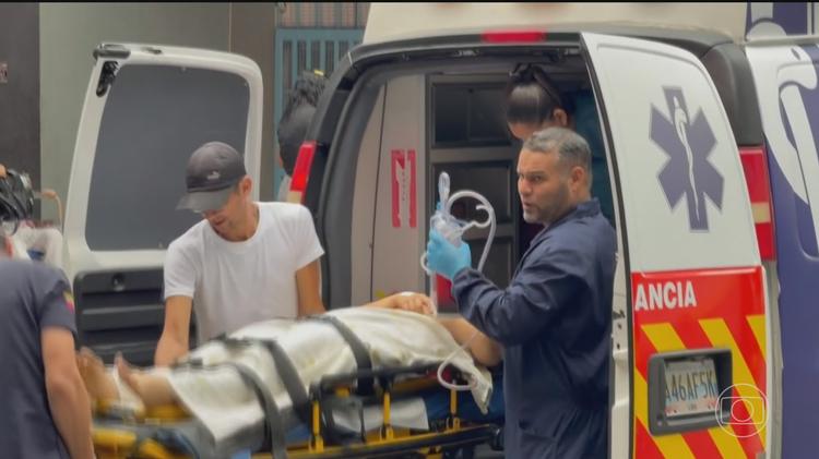 Após terremotos, sistema de saúde venezuelano opera no limite; médicos e enfermeiros estão entre os milhares de desaparecidos