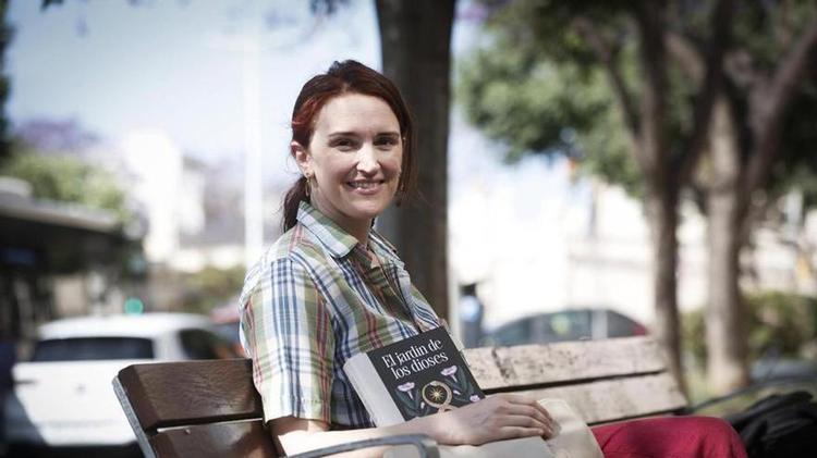 Aina Erice, bióloga e investigadora:  «Para una convivencia más sana, tenemos que dejar de ver las plantas como muebles»