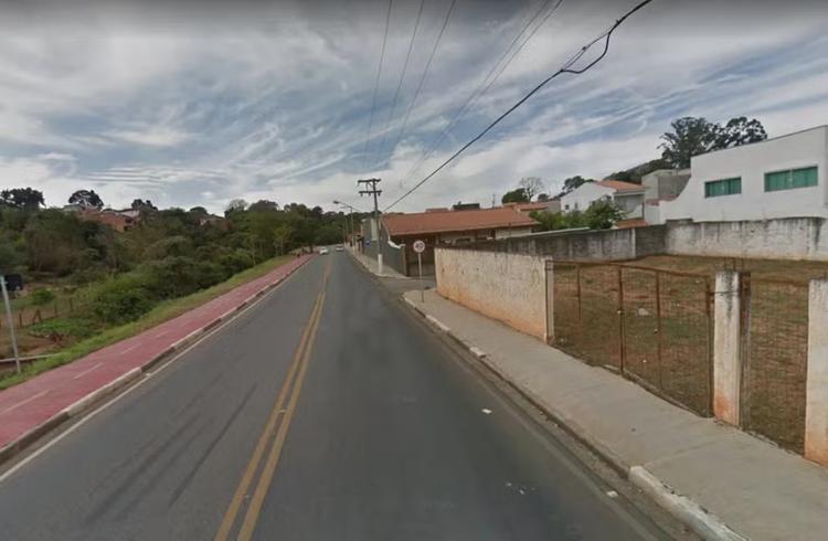 Idosa morre após ser atropelada por motociclista enquanto atravessava avenida de Itapetininga