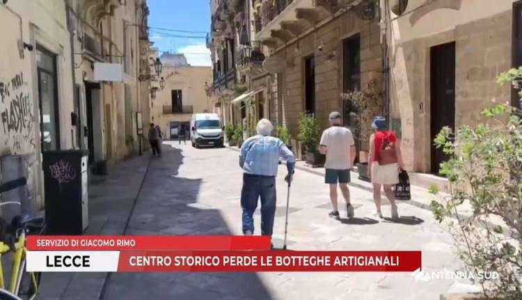 Lecce, centro storico perde le botteghe artigiane