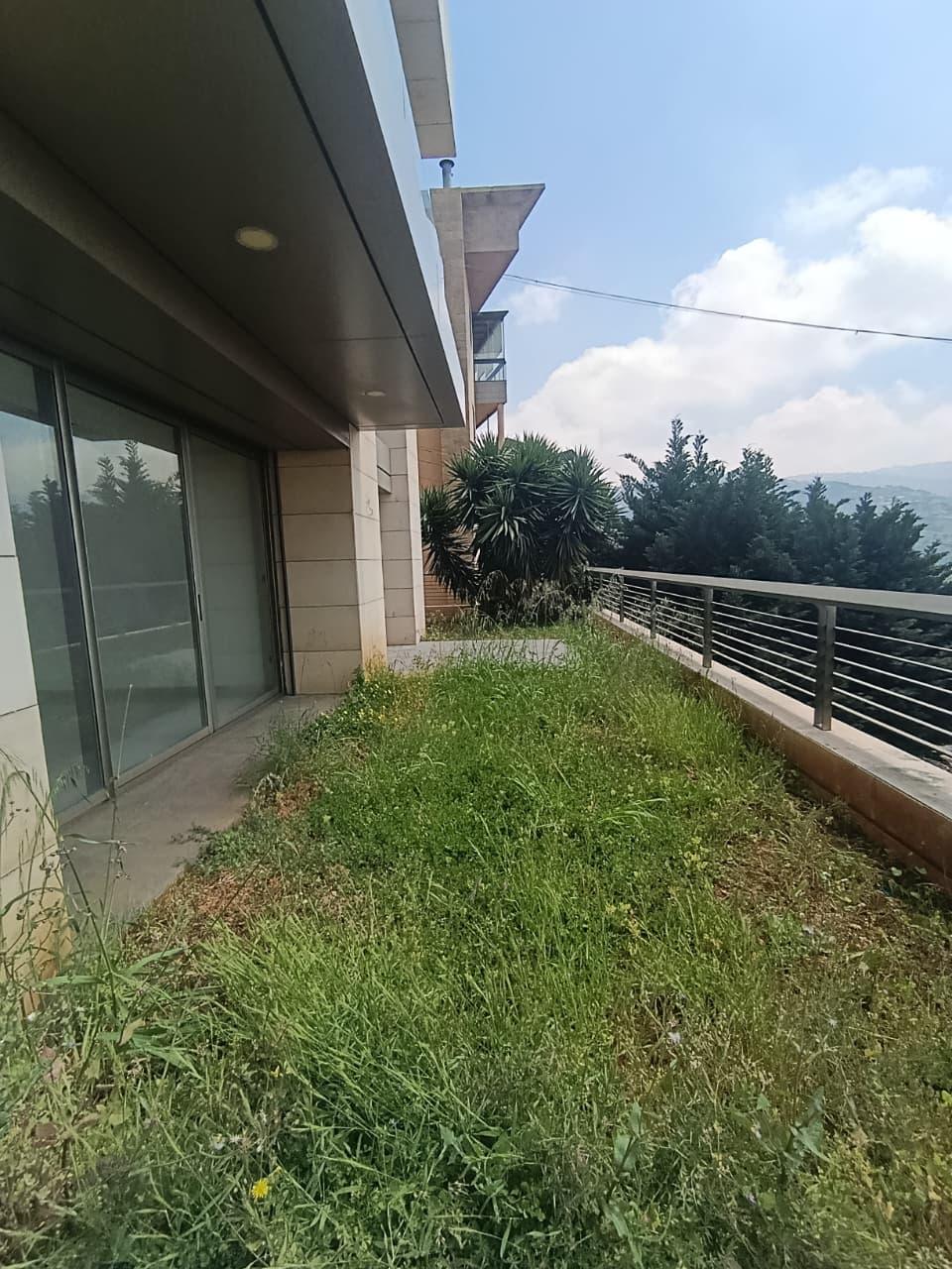 For Sale: Apartment in Daychounieh