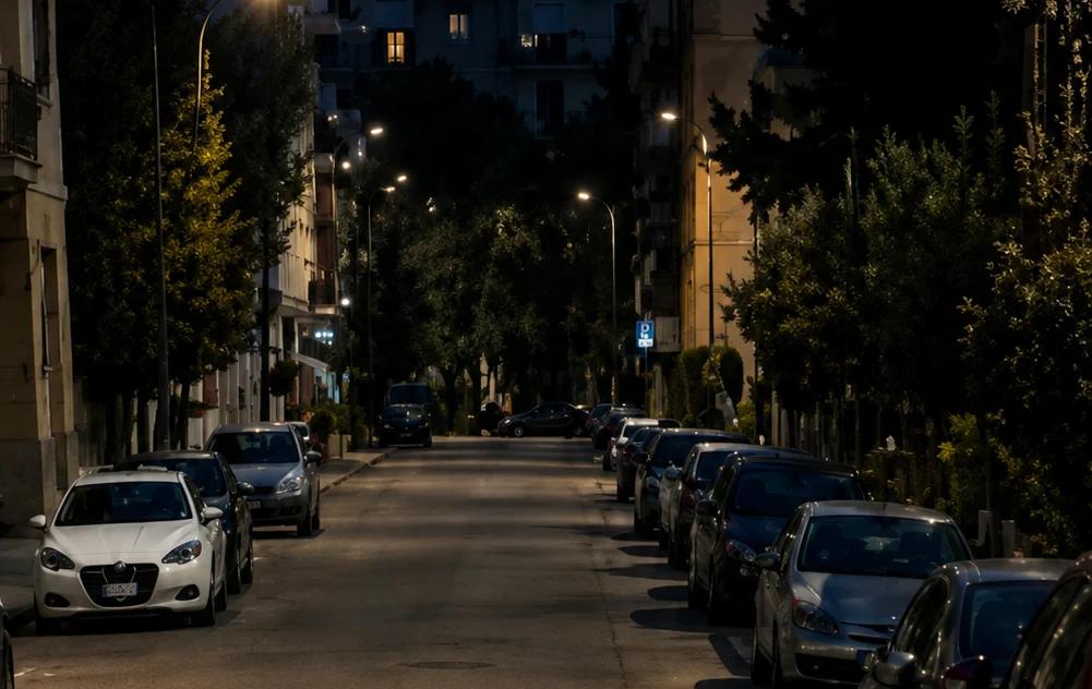 Dramma ad Eboli, donna precipita dal secondo piano: è in rianimazione