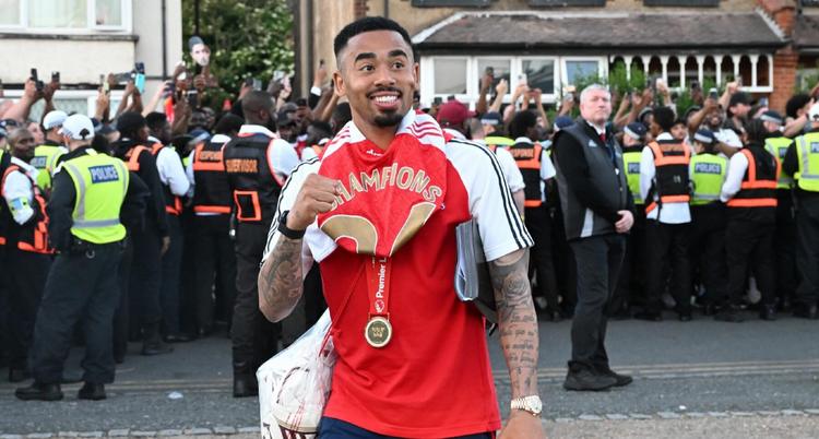 Schira – Gabriel Jesus, il Napoli è alla finestra. Il brasiliano ha rifiutato due offerte dalla Turchia