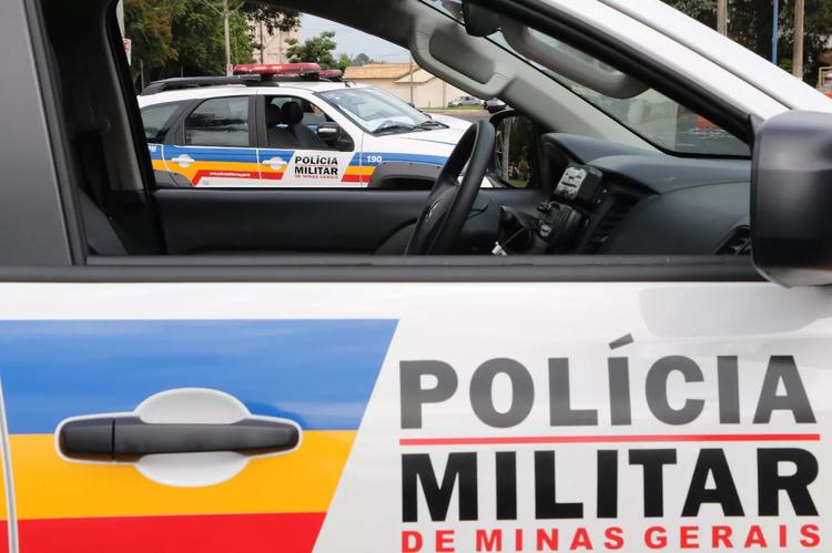 Homem é agredido com socos, chutes e pedrada na cabeça em Uberaba; suspeito foi preso
