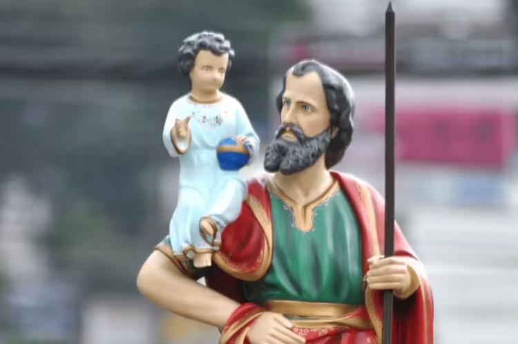 Dia de São Cristóvão em Belém: procissão motorizada celebra 113 anos de fé no padroeiro dos motoristas