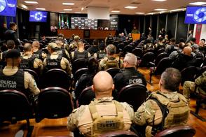 MP cumpre 559 mandados contra facção criminosa em quatro estados