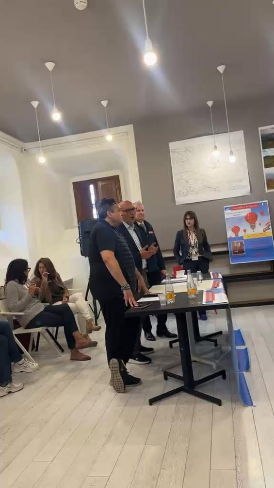 Assemblea sindacale del personale della istituzione scolastica della Calabria. Palazzo Sanseverino Falcone, Acri Associa...