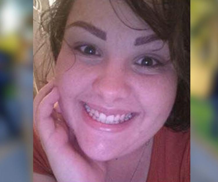 Professora é a vítima fatal de colisão com carreta no interior de Flores da Cunha