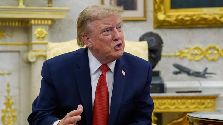Trump afirma que Irán "se está derrumbando por completo" antes del anuncio de más sanciones económicas contra Teherán
