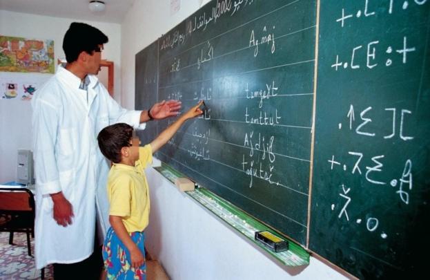“التكليفات العشوائية” تشعل غضب أساتذة الأمازيغية