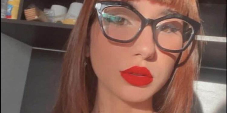 Muore a 28 anni soffocata con una fetta di bacon, era a pranzo in casa con i figli a Capodimonte