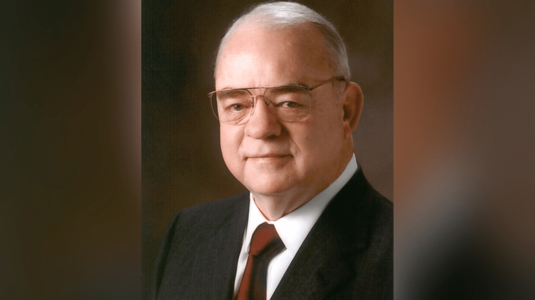 Former Southern Miss president and polymer science pioneer Shelby Thames dies at 89