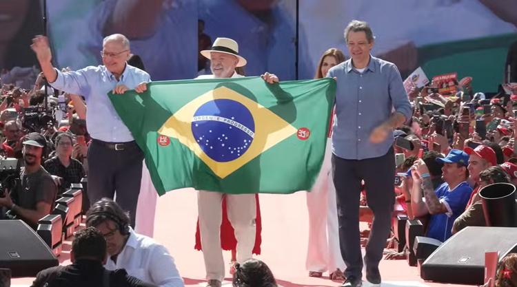 Lula faz primeiro evento de campanha à reeleição no berço político do PT, em São Paulo