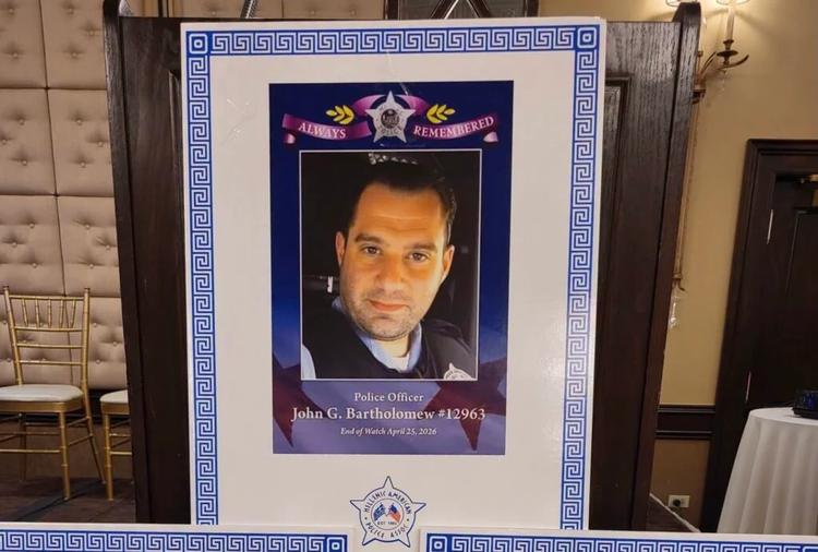 Greek Community Rallies for Family of Fallen Chicago Officer John Bartholomew
